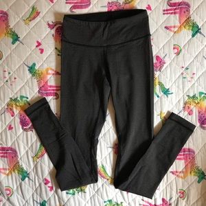 Lululemon wunder under leggings size 2 EUC